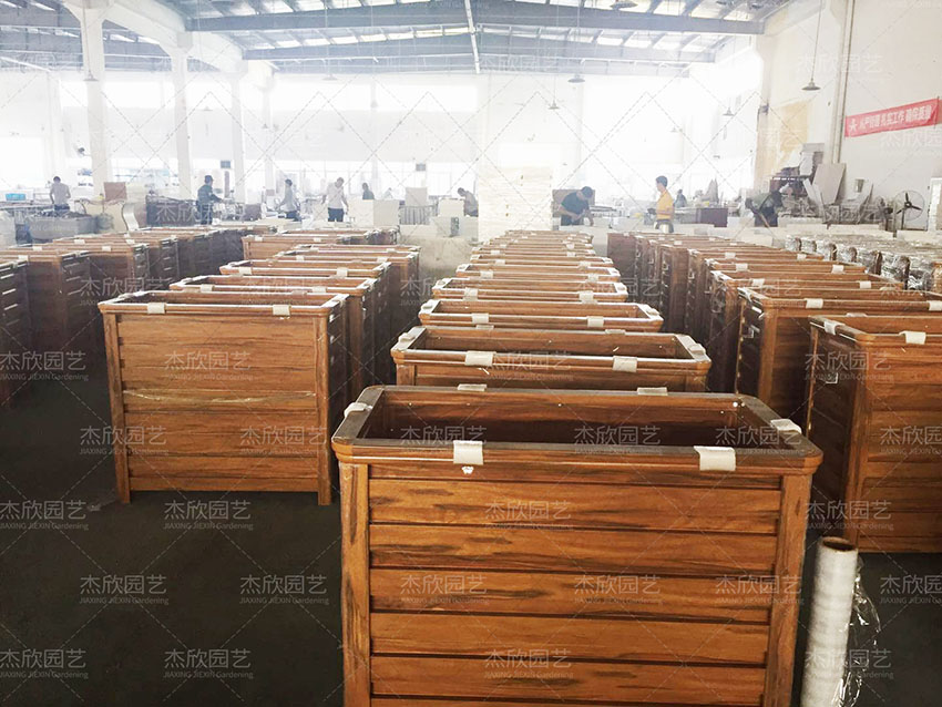 鋁合金花箱廠家直銷，質(zhì)量如何？