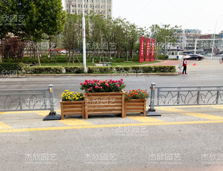 如何查看道路花箱廠家真假？